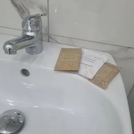 Alojamento de Acomodação e Pequeno-almoço Serenity Lentini